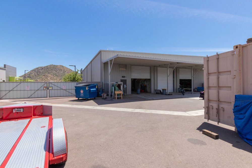 1700 E Robin Ln, Phoenix, AZ 85024